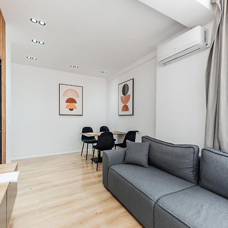Atelier Apartments By Kondo Stays Тирана Екстериор снимка