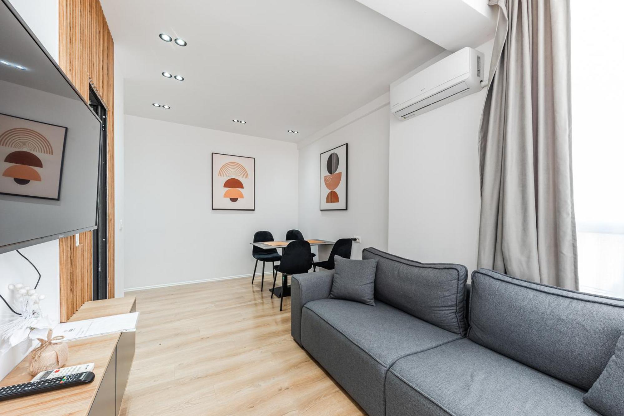 Atelier Apartments By Kondo Stays Тирана Екстериор снимка