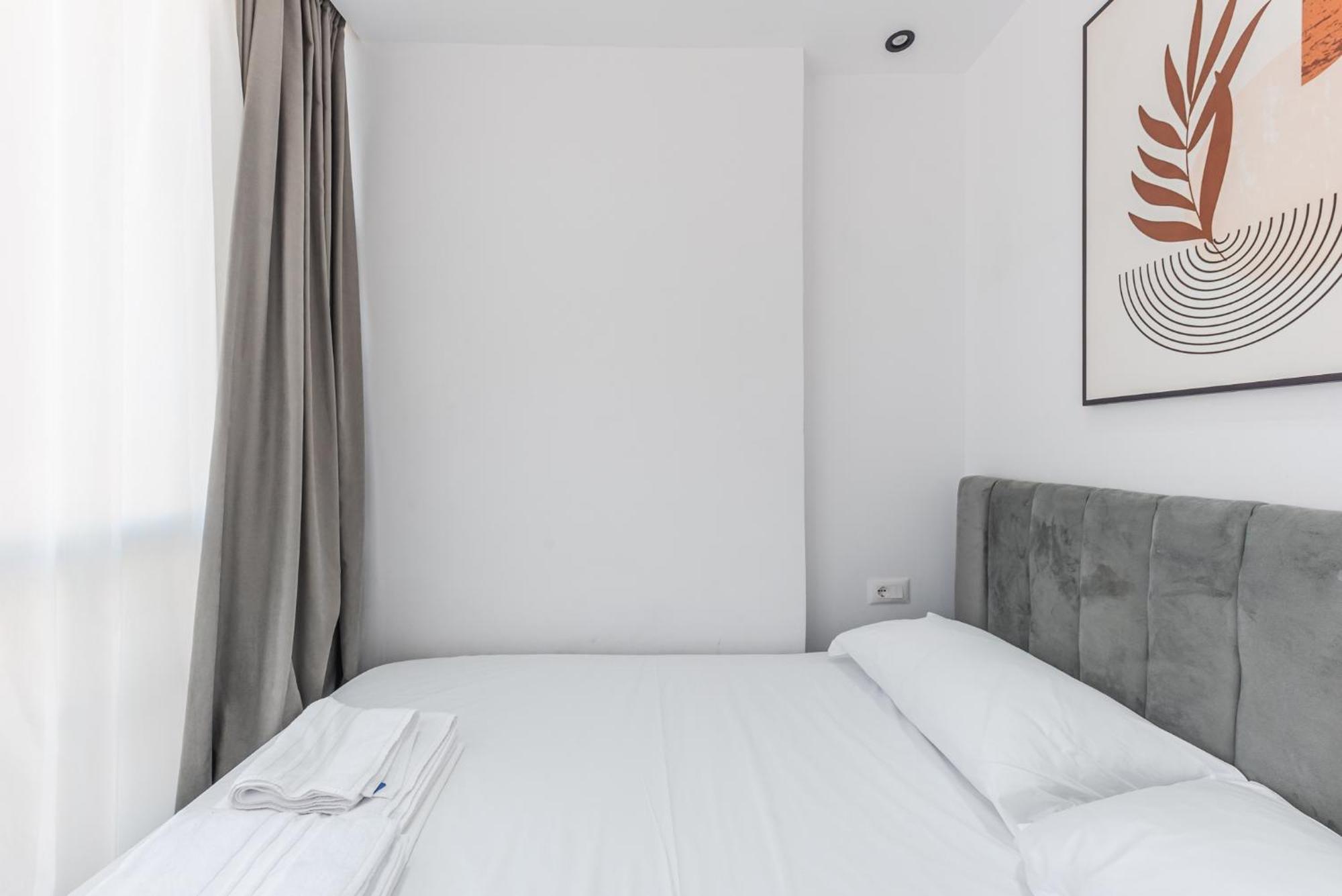 Atelier Apartments By Kondo Stays Тирана Екстериор снимка