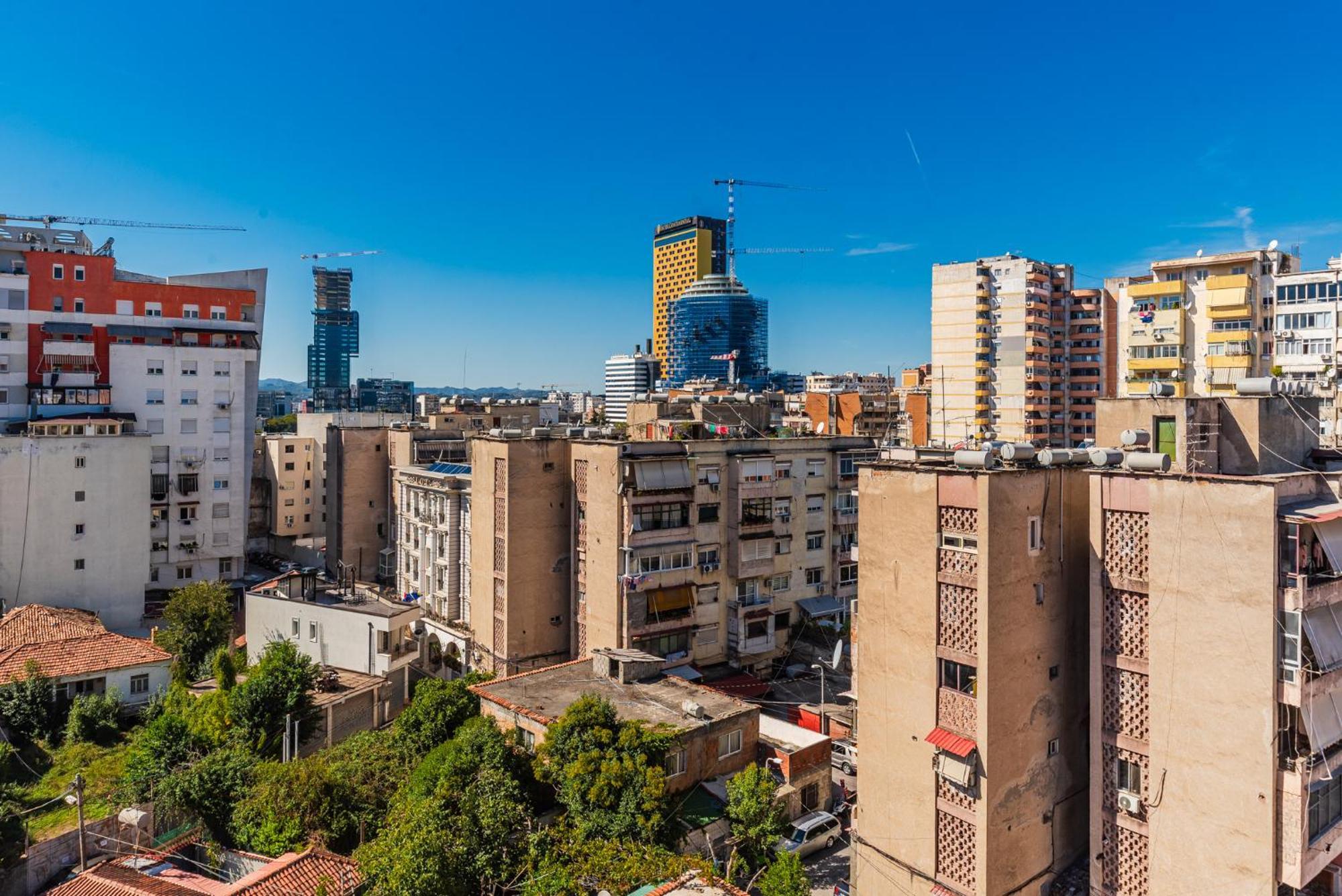 Atelier Apartments By Kondo Stays Тирана Екстериор снимка