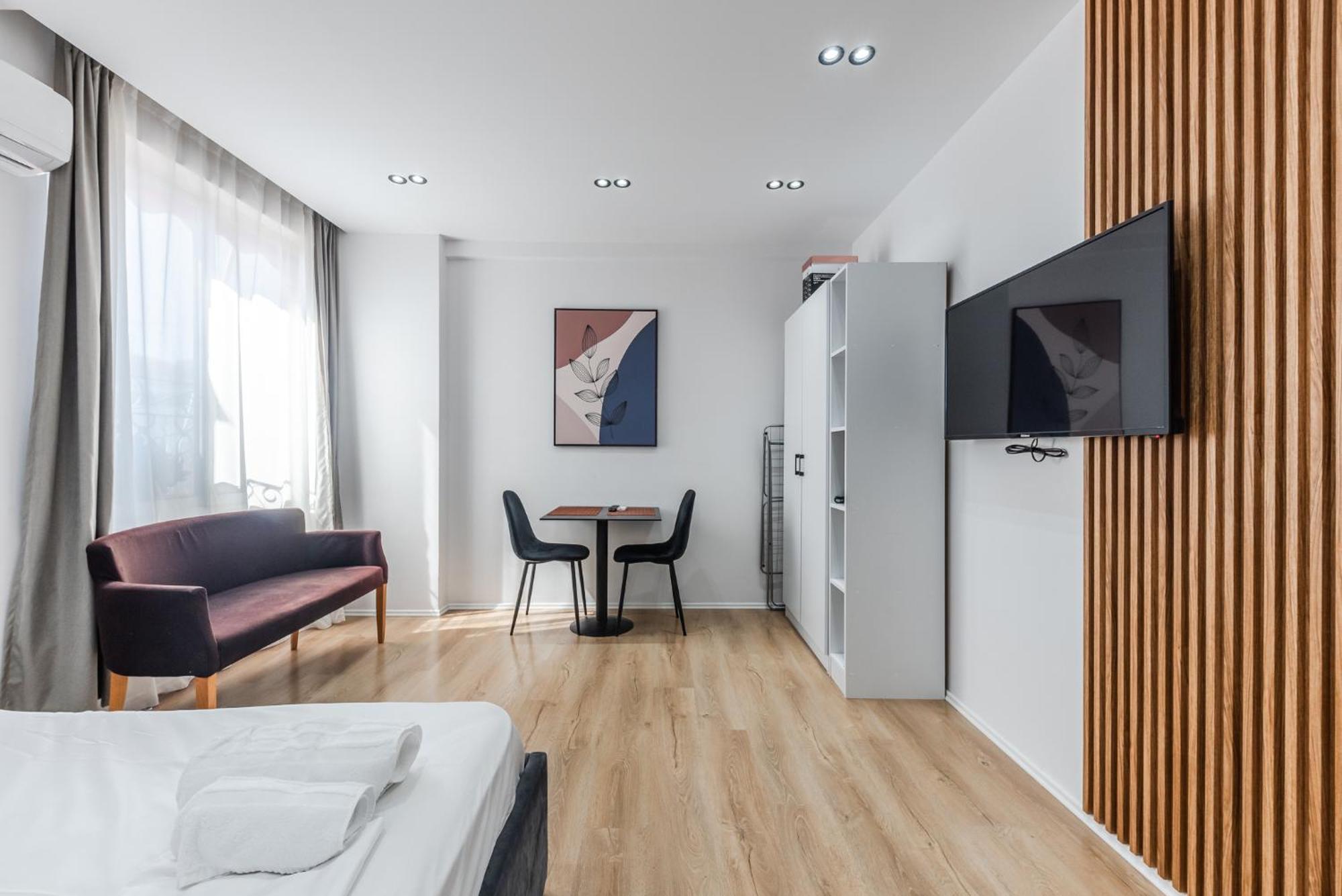 Atelier Apartments By Kondo Stays Тирана Екстериор снимка