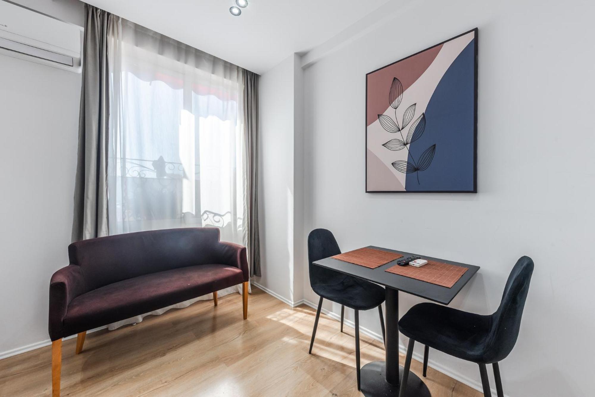 Atelier Apartments By Kondo Stays Тирана Екстериор снимка
