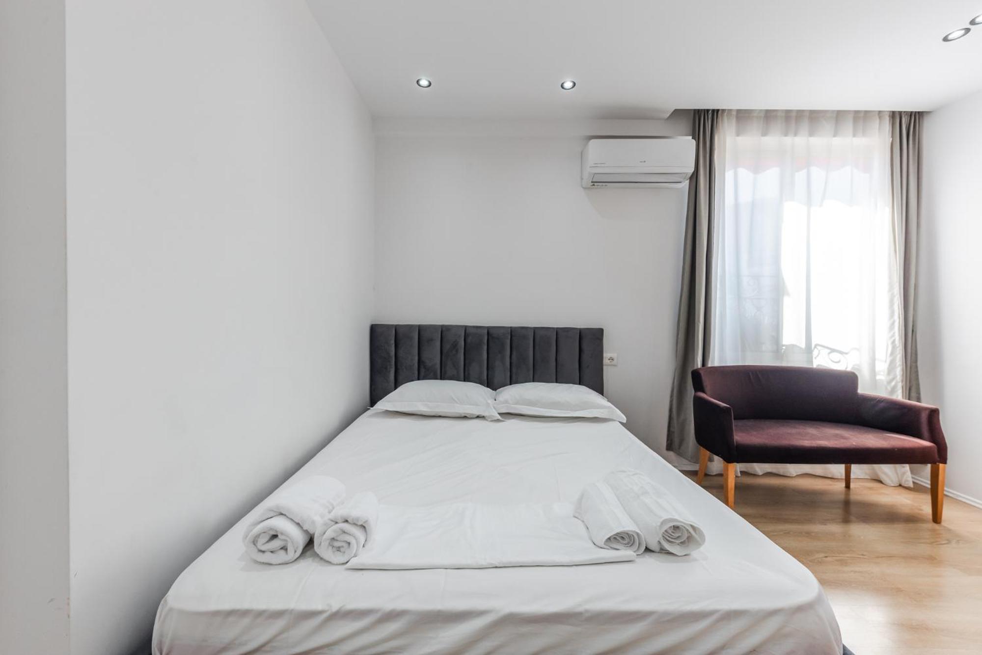 Atelier Apartments By Kondo Stays Тирана Екстериор снимка