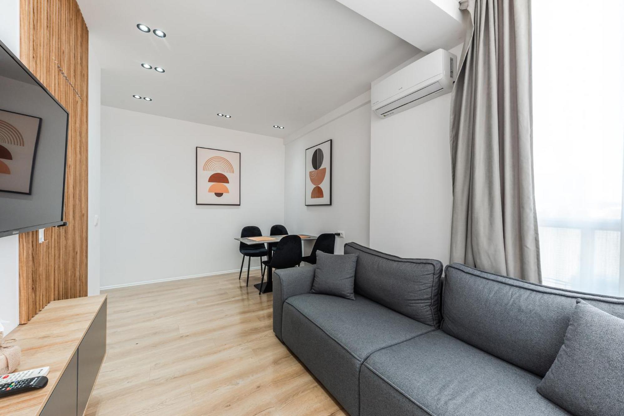 Atelier Apartments By Kondo Stays Тирана Екстериор снимка