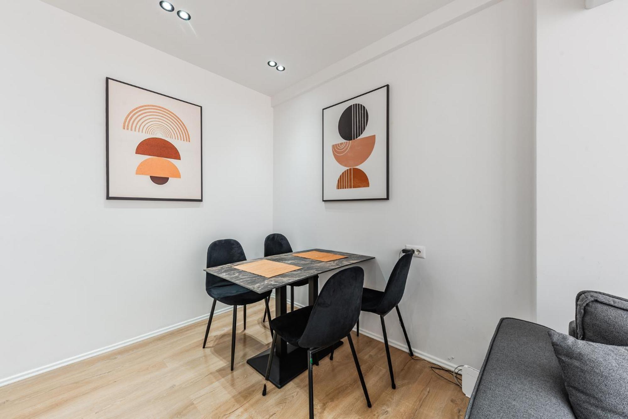 Atelier Apartments By Kondo Stays Тирана Екстериор снимка