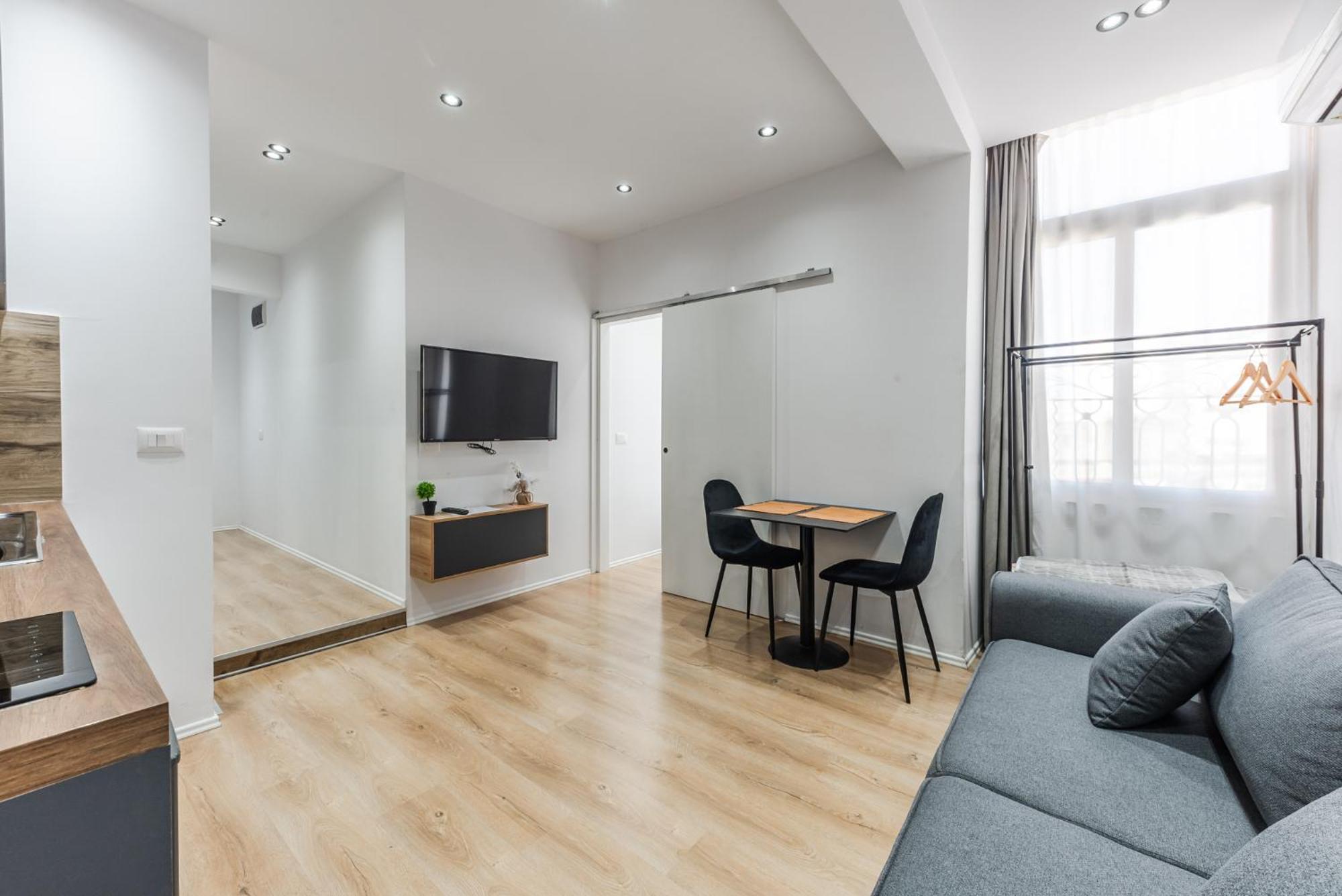 Atelier Apartments By Kondo Stays Тирана Екстериор снимка