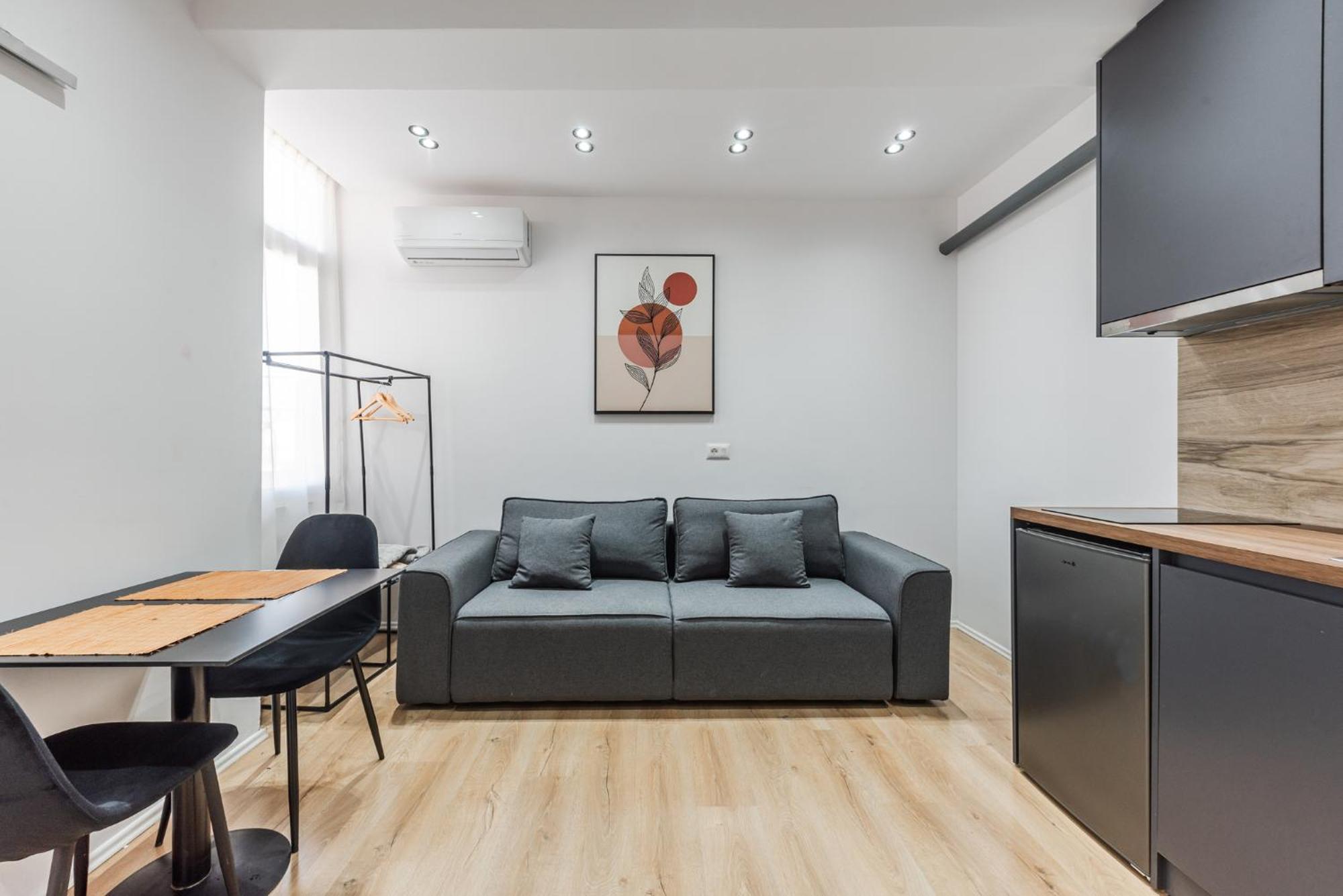 Atelier Apartments By Kondo Stays Тирана Екстериор снимка